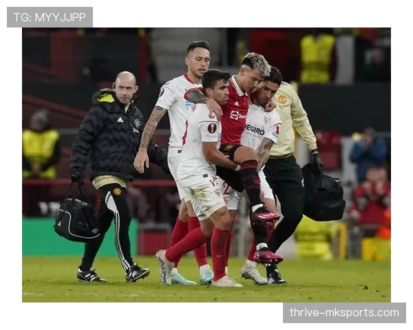 曼联低迷归咎战术混乱？滕哈赫执教危机或将引发球队下滑！